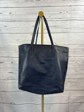 Cuyana Classic Leather Zip Tote Navy Blue with Gray Tote Organizer Insert
